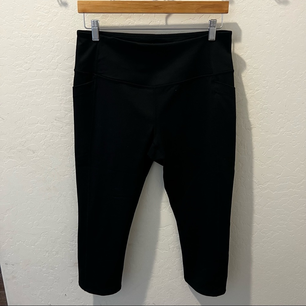Zella Capri Leggings